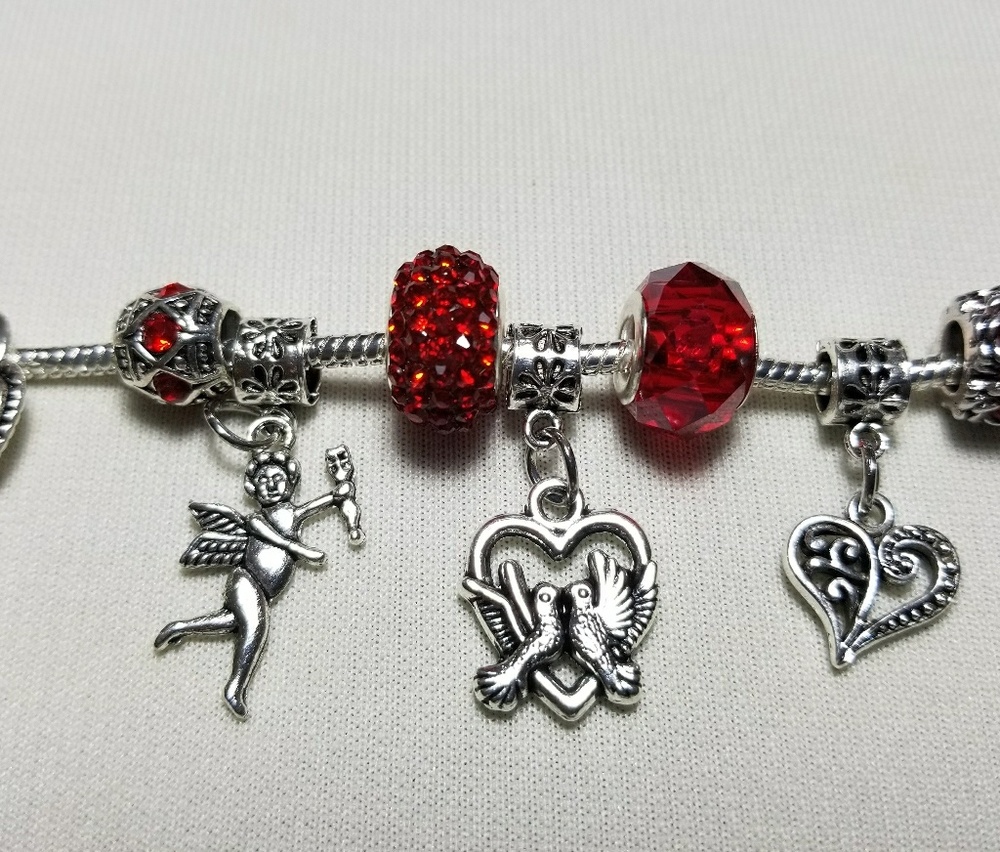 LOVE AND RED -  Bracelet